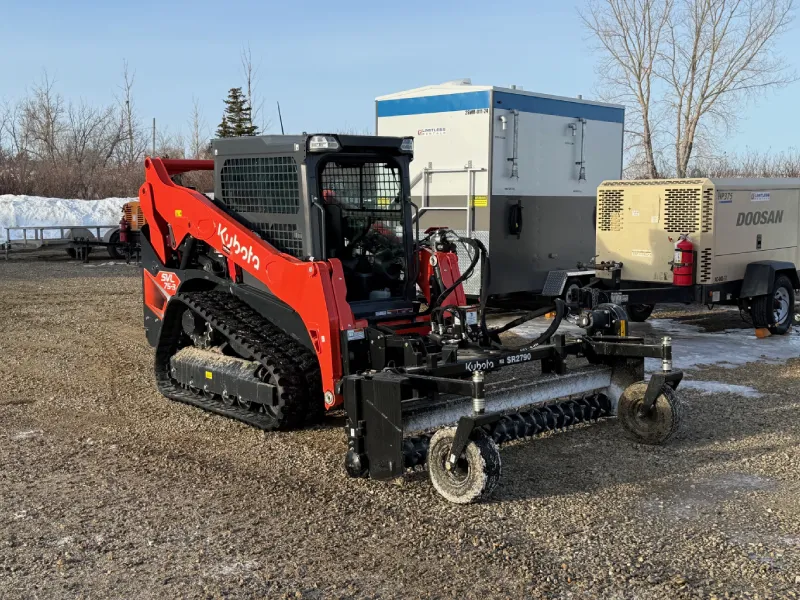 Skidsteer with soil conditioner